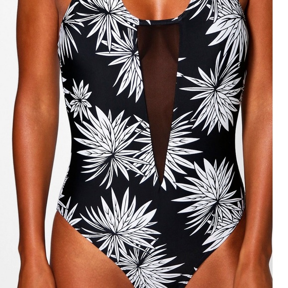 Swimwear - Picture 3 of 3